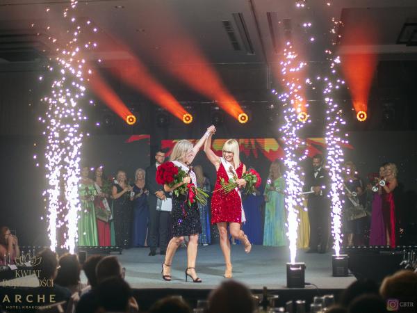 012-m CBTR8937 Kwiat Dojrzalosci Gala Arche Krakowska 24 08 24 b