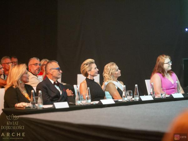 009-m CBTR8421 Kwiat Dojrzalosci Gala Arche Krakowska 24 08 24 b